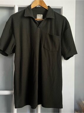 Massive Luxury Men's Ribbed Short-Sleeve Polo in Dark Olive